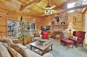 Timber Pines Chalet~ Hot Tub~ Walk to Lake/Marina~ Big Bear Lake